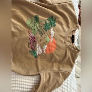 long sleeve cropped crew neck